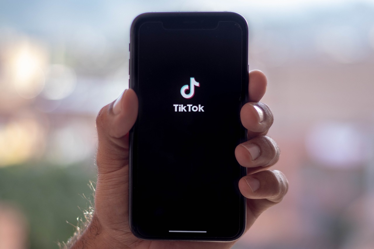 tik tok